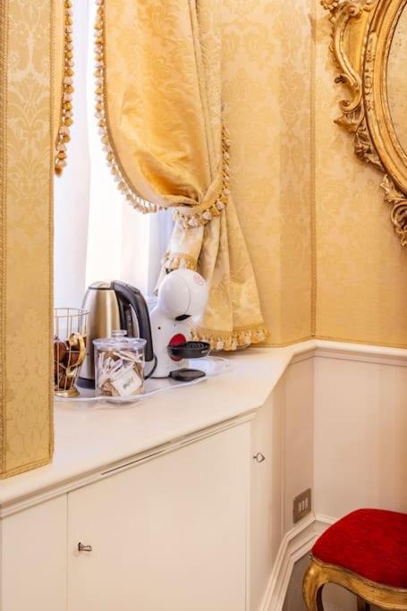 Ground Floor Luxe Historic Studio City Centre Apartman Bologna Kültér fotó
