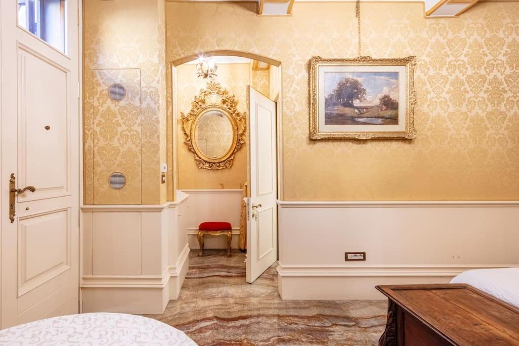 Ground Floor Luxe Historic Studio City Centre Apartman Bologna Kültér fotó