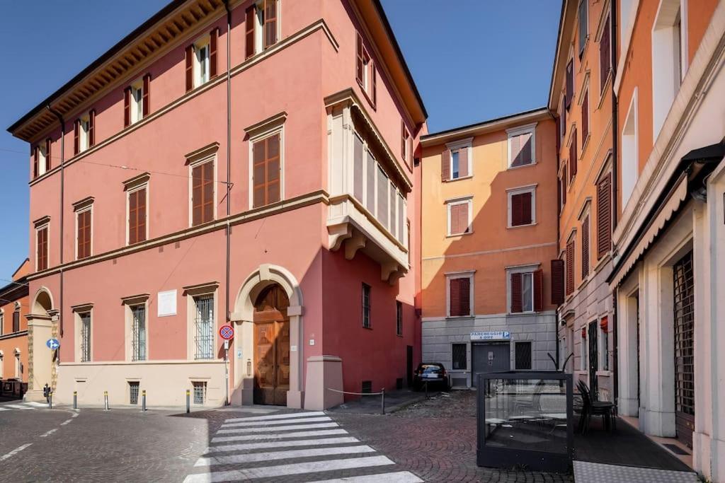 Ground Floor Luxe Historic Studio City Centre Apartman Bologna Kültér fotó